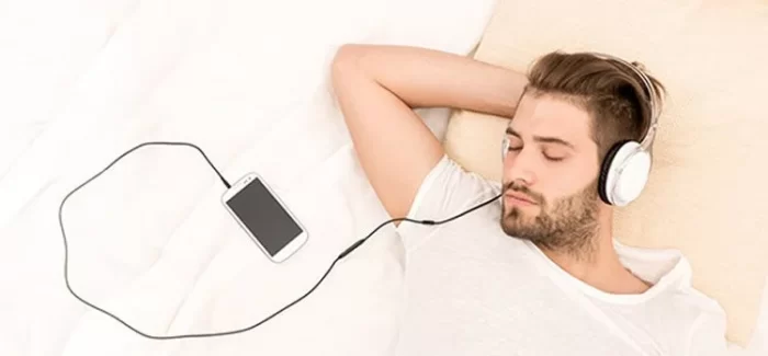 3 راه برای یادگیری زبان انگلیسی در خواب!